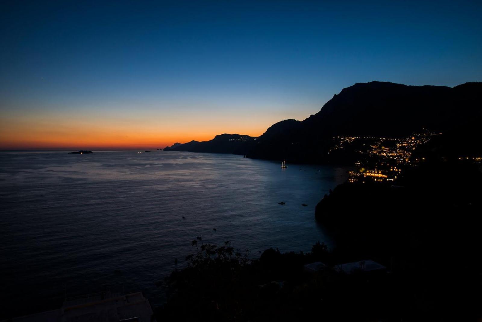 Villa Santa Chiara Positano Suites ภายนอก รูปภาพ