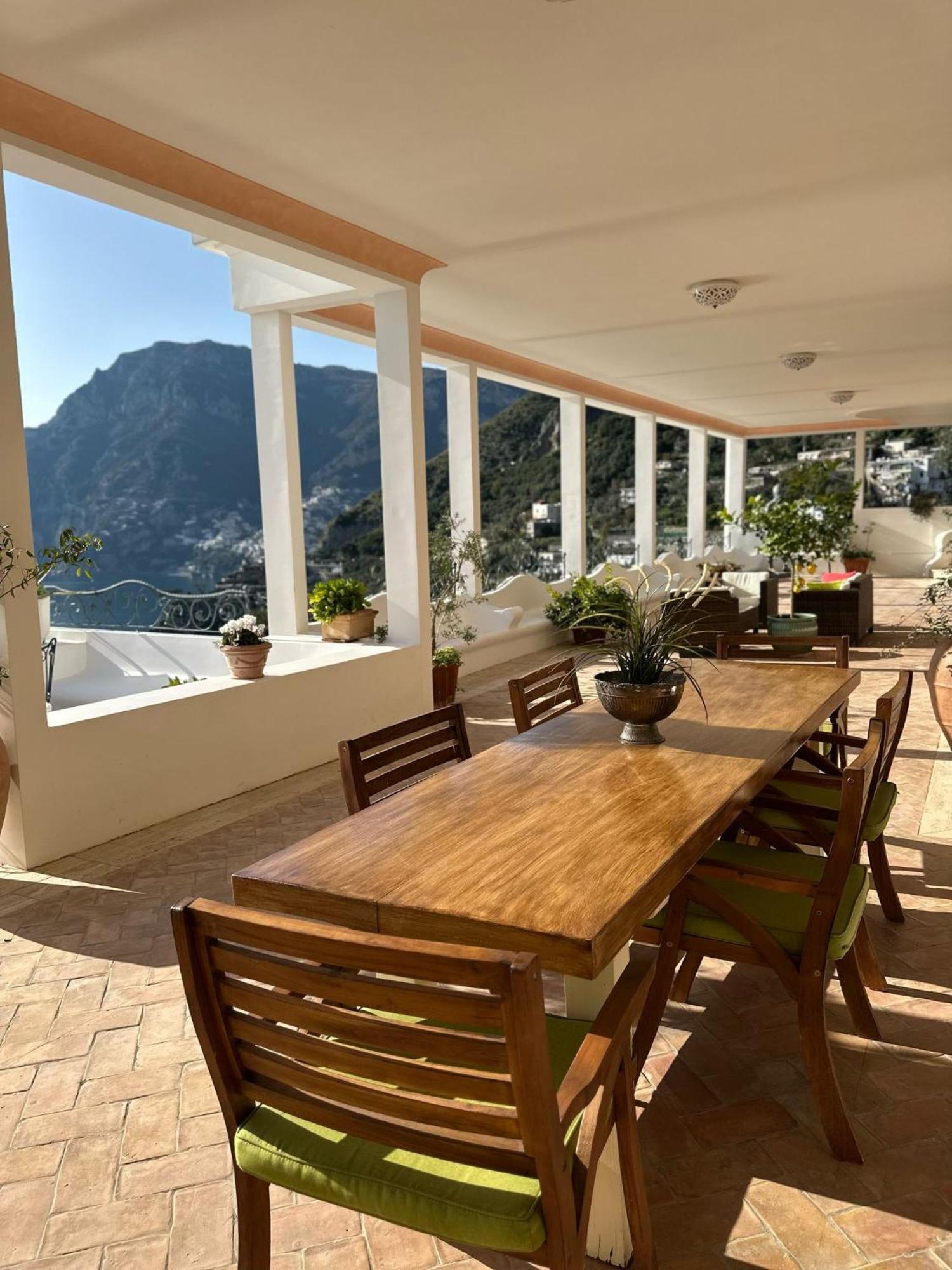 Villa Santa Chiara Positano Suites ภายนอก รูปภาพ