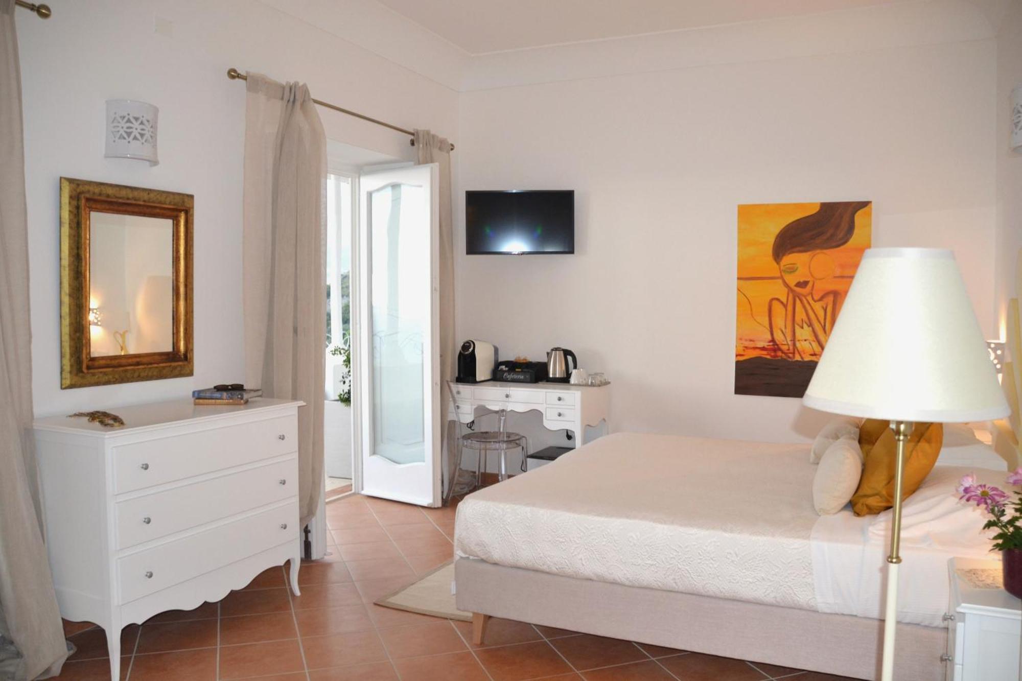 Villa Santa Chiara Positano Suites ภายนอก รูปภาพ
